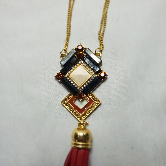 Macy's red leather tassel necklace with gold chain and rhinestones - Picture 3 of 13